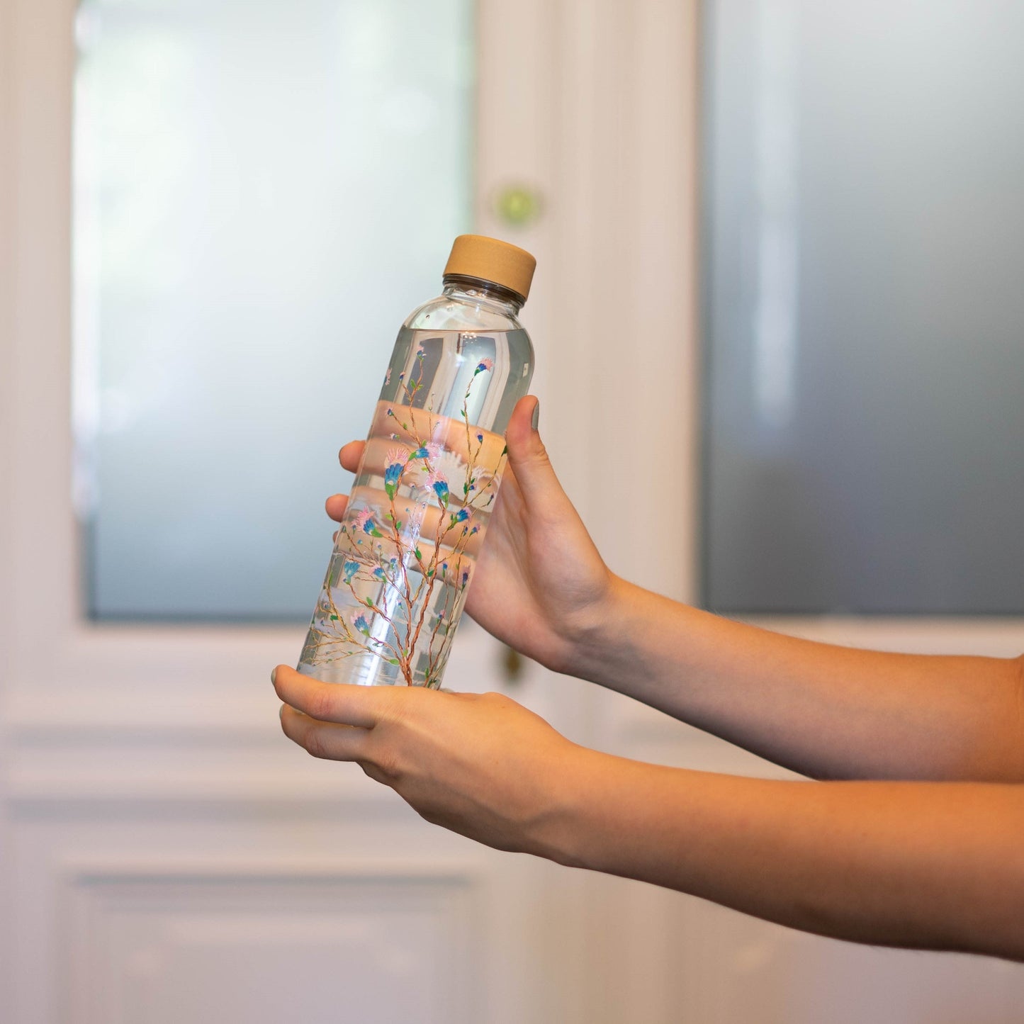 HANAMI 0.7 l Glass Bottle