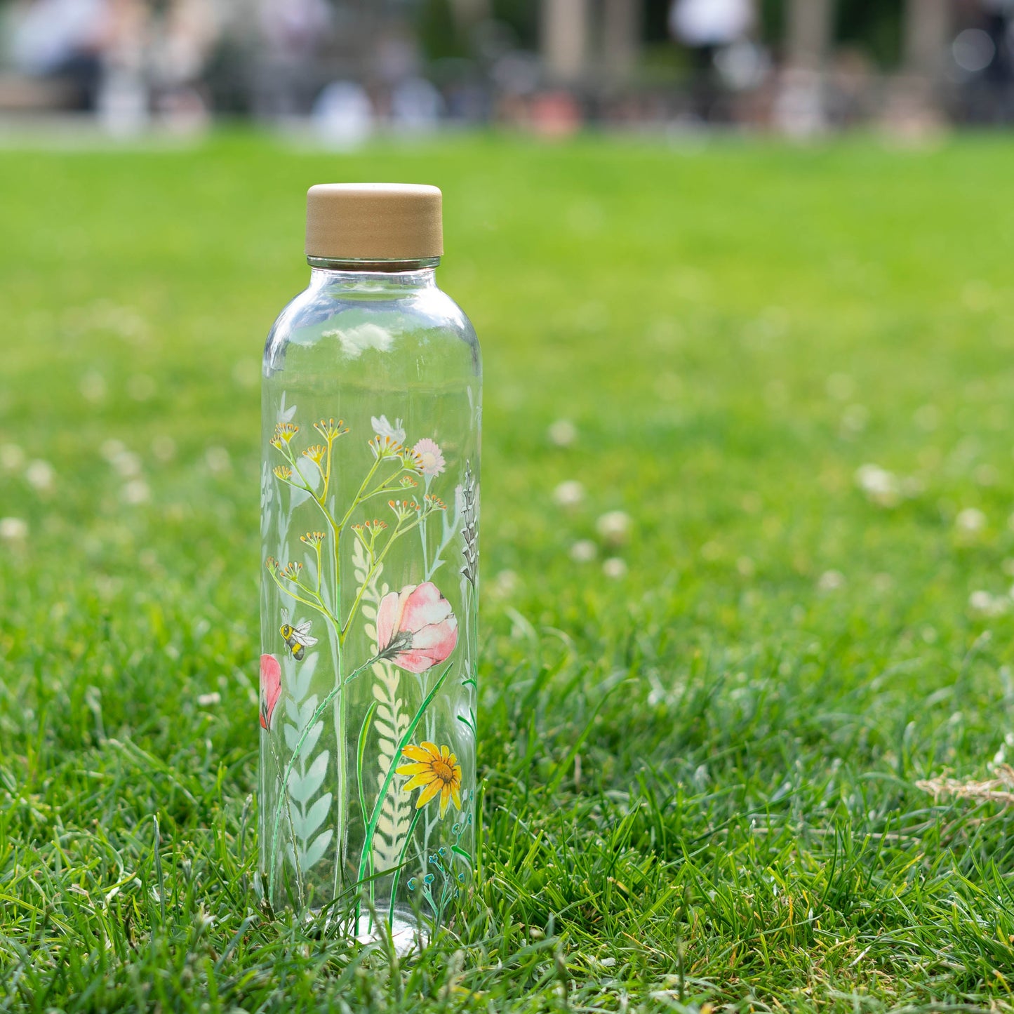 LET THE BEES BE 0.7 l Glass Bottle